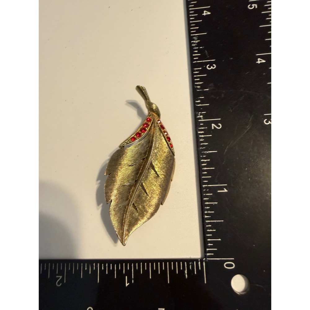 Vintage BJM Gold Tone Textured Leaf Brooch Red Rhinestone Mid Century Pin